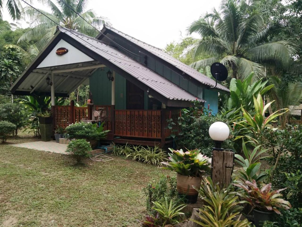 Baan Kon Kan Resort Ko Kut Exterior foto